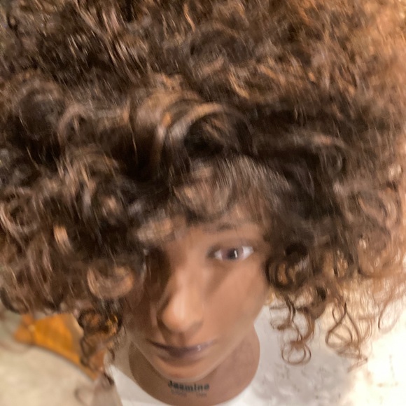 Outre Lace front Front Wig Gabi UT2427 color - Picture 2 of 8